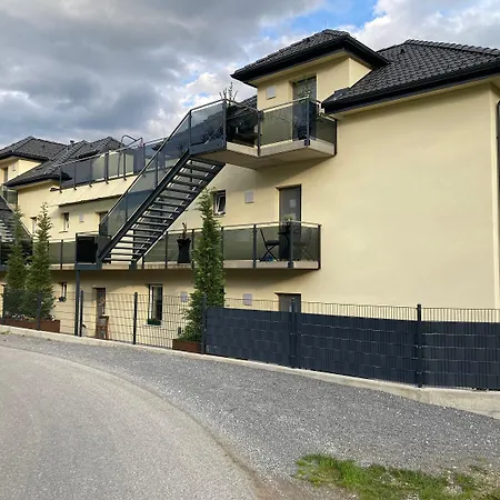 Sorinas Home - Comfortable Apartment Near Graz - Free Parking 아파트