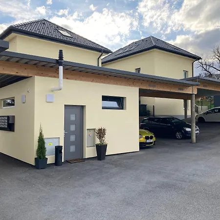 Sorinas Home - Comfortable Apartment Near Graz - Free Parking Wagersbach