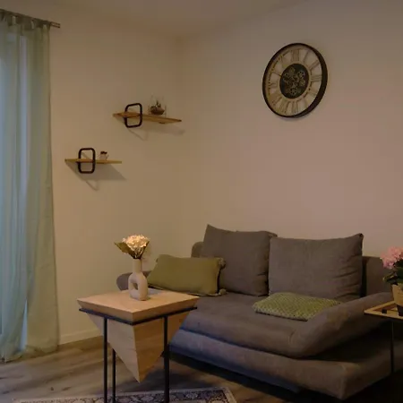 Sorinas Home - Comfortable Apartment Near Graz - Free Parking * Wagersbach