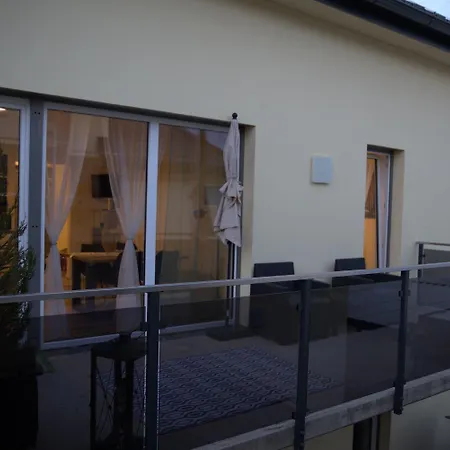 Sorinas Home - Comfortable Apartment Near Graz - Free Parking 아파트 Wagersbach